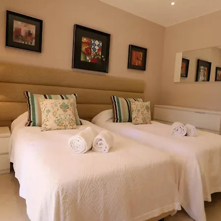 Beautiful Portuguese Casa Buganvillas 3 Bedrooms Close To Praca