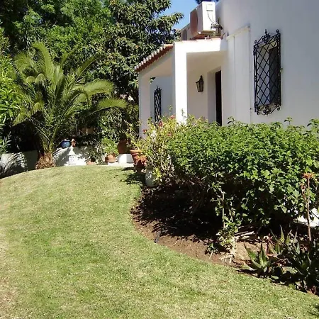 Beautiful Portuguese Casa Buganvillas 3 Bedrooms Close To Praca Private Pool Villa Vale do Lobo