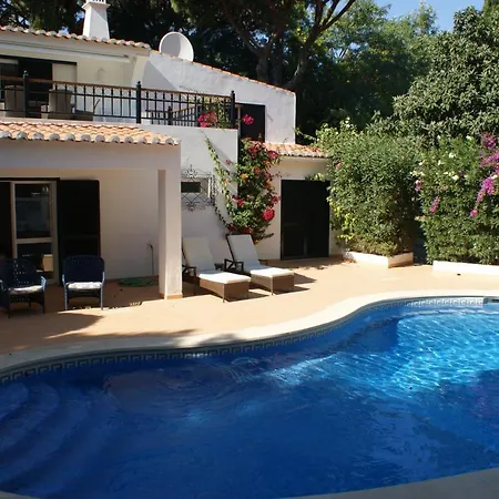 Beautiful Portuguese Casa Buganvillas 3 Bedrooms Close To Praca Private Pool * Vale do Lobo