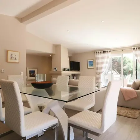 Villa Beautiful Portuguese Casa Buganvillas 3 Bedrooms Close To Praca Private Pool *