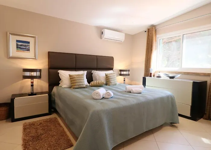 فيلة Beautiful Portuguese Casa Buganvillas 3 Bedrooms Close To Praca فالي دو لوبو