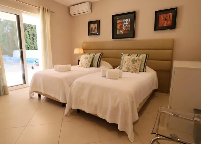 فيلة Beautiful Portuguese Casa Buganvillas 3 Bedrooms Close To Praca *