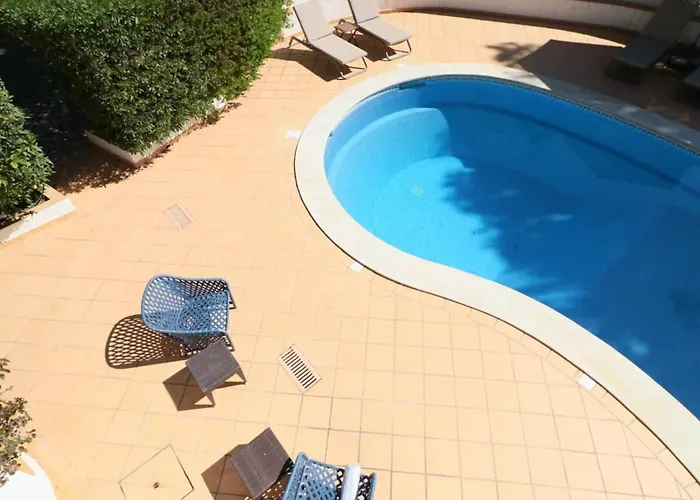 Beautiful Portuguese Casa Buganvillas 3 Bedrooms Close To Praca * فالي دو لوبو