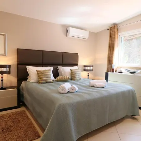 Βίλα Beautiful Portuguese Casa Buganvillas 3 Bedrooms Close To Praca Vale do Lobo